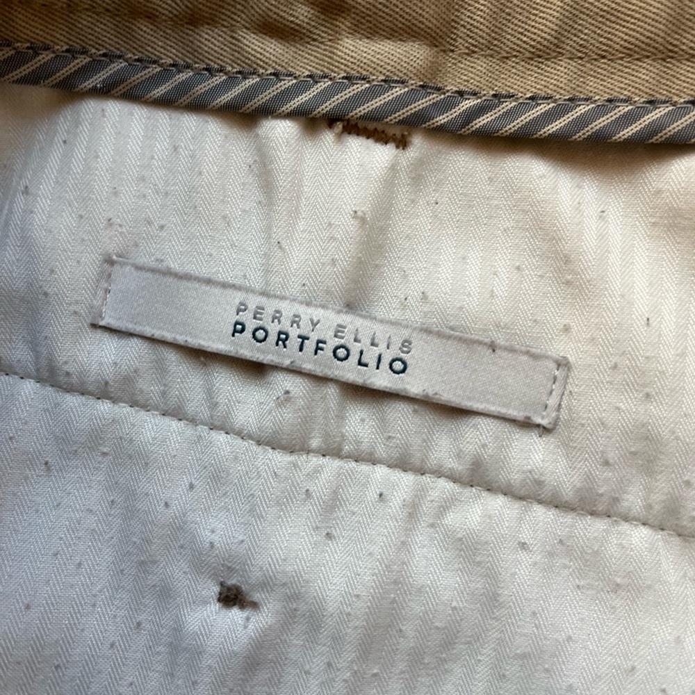 Pants - Picture 3 of 6